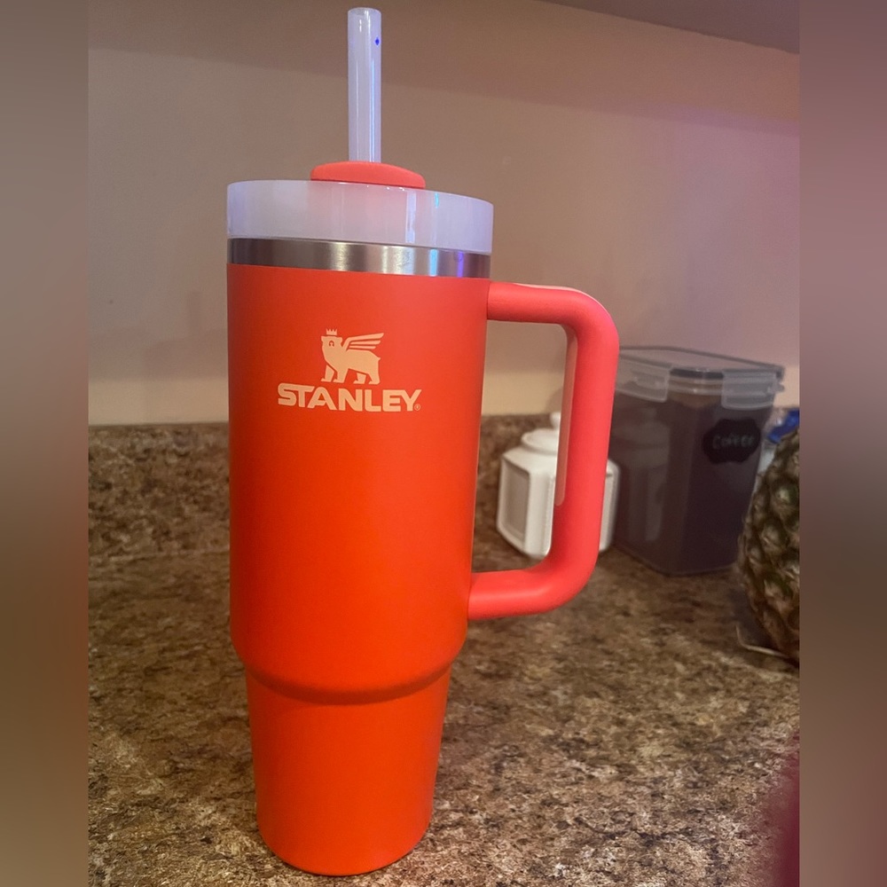 30oz Tiger Lilly Stanley